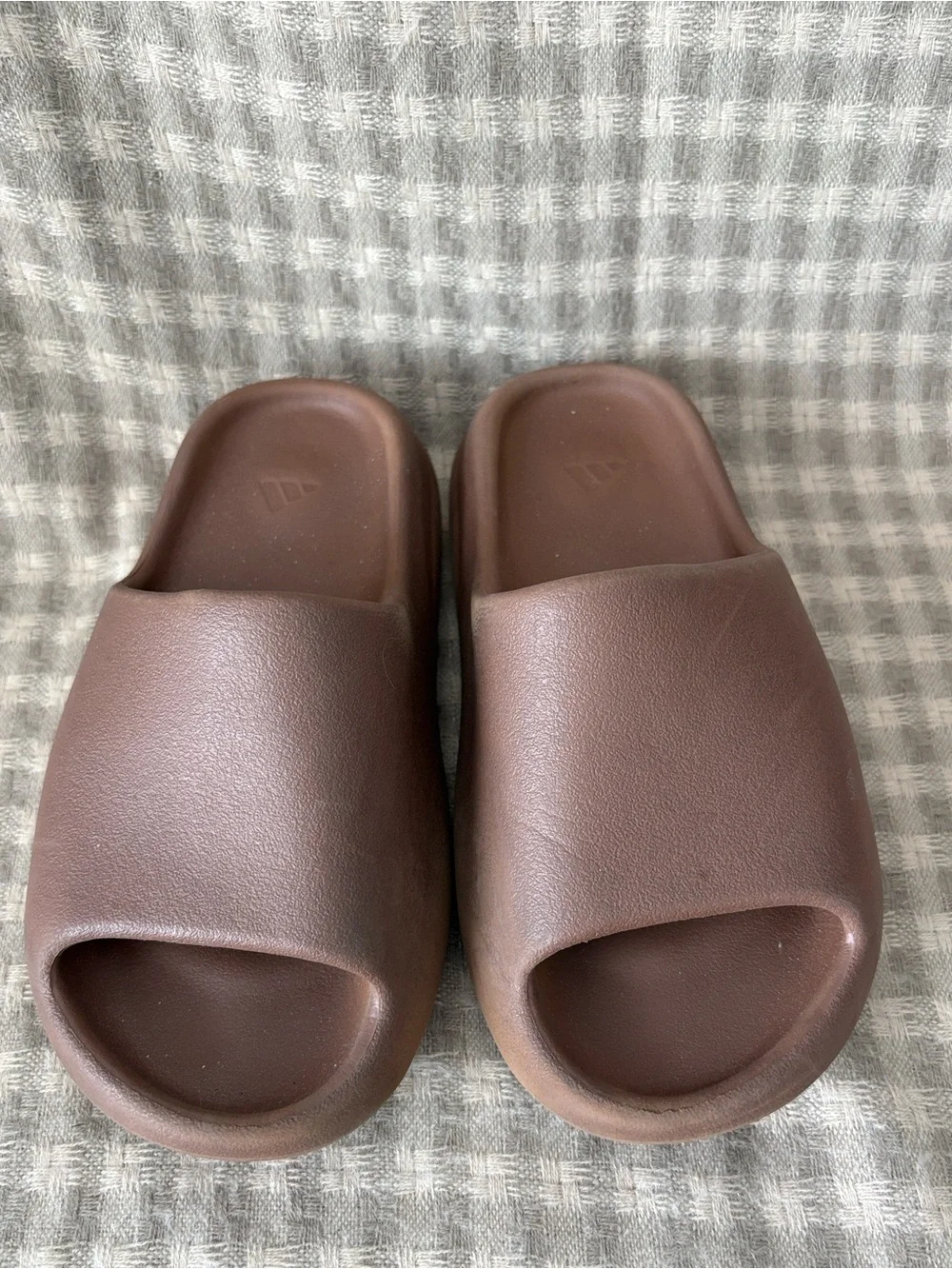 ADIDAS YEEZY FLAX BROWN SLIDES KIDS 5